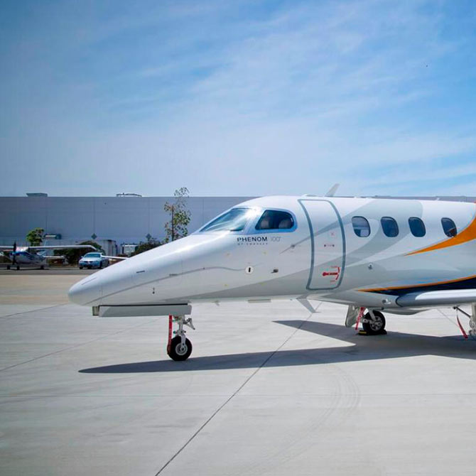 Phenom 100